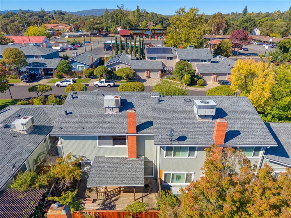 1832 Montana Vista Lakeport, CA 95453