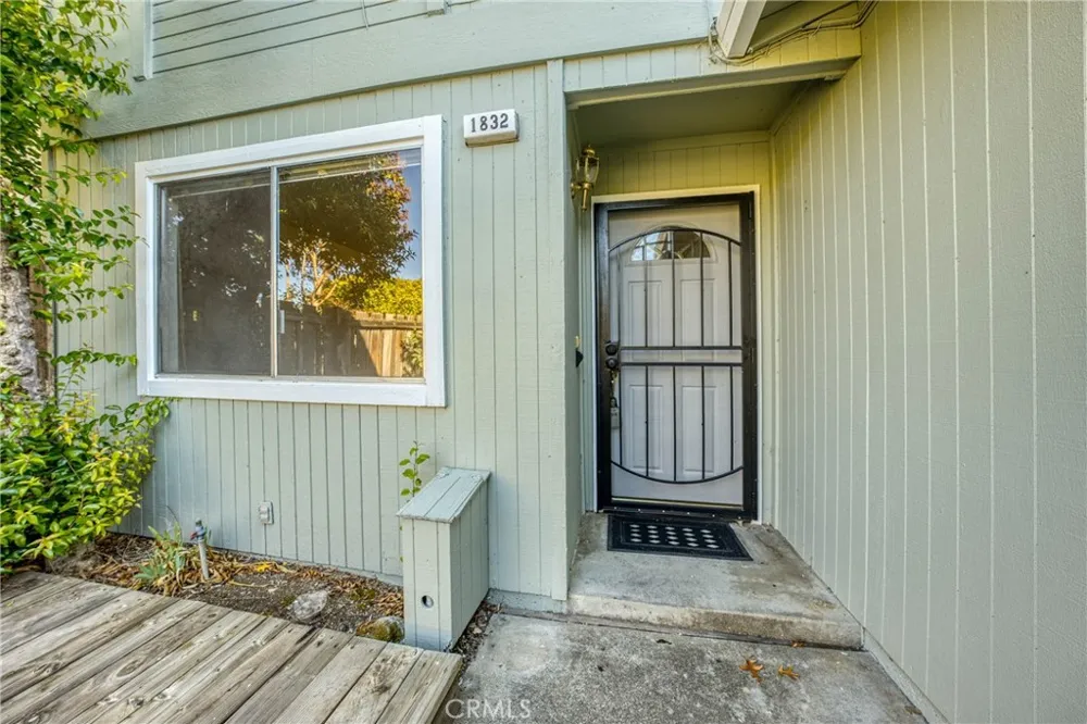 1832 Montana Vista Lakeport, CA 95453