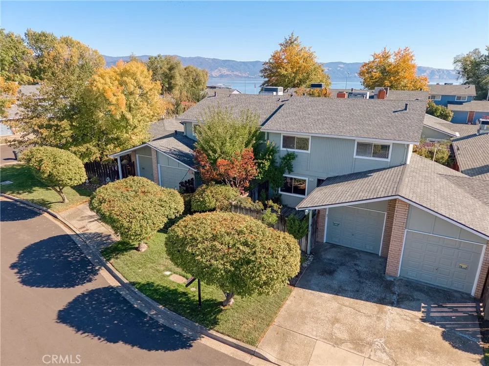 1832 Montana Vista Lakeport, CA 95453