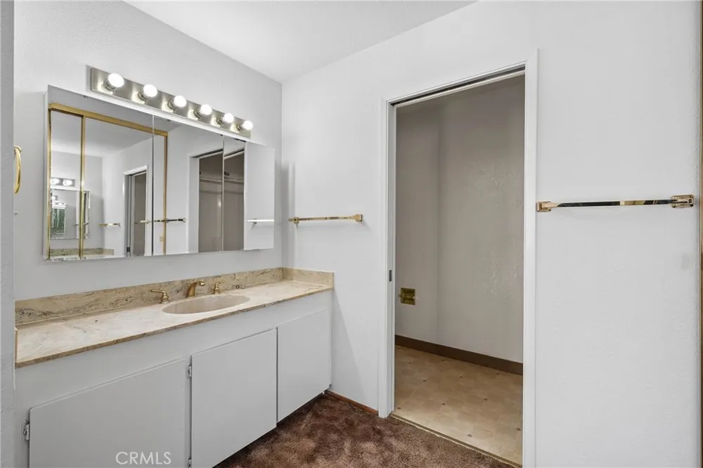1832 Montana Vista Lakeport, CA 95453