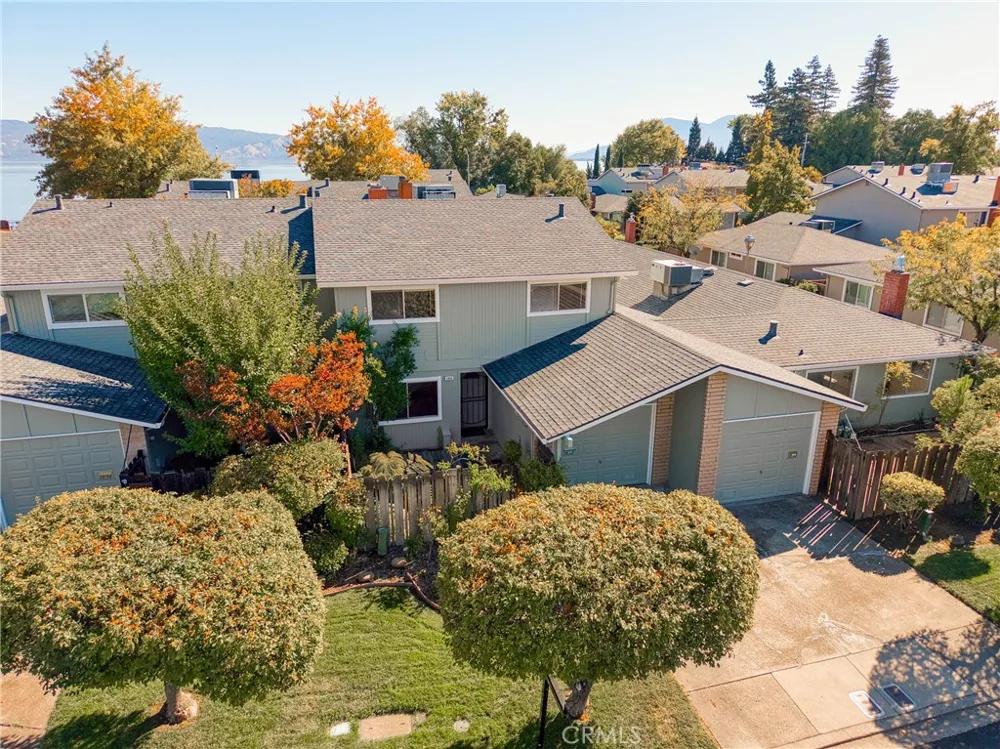 1832 Montana Vista Lakeport, CA 95453