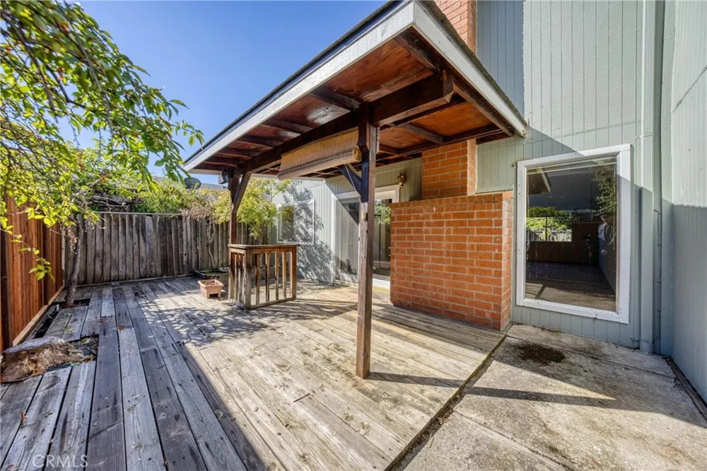 1832 Montana Vista Lakeport, CA 95453