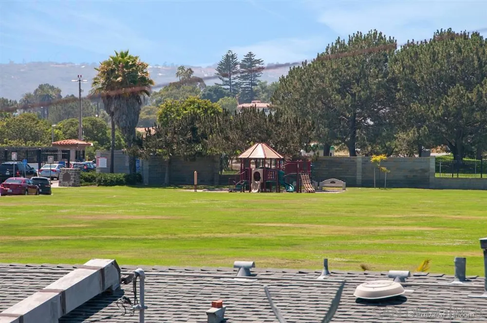 1150 Pine St Coronado, CA 92118