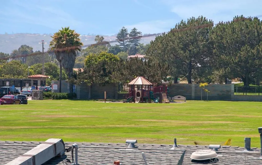 1150 Pine St Coronado, CA 92118