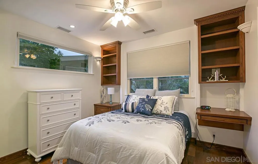 1150 Pine St Coronado, CA 92118