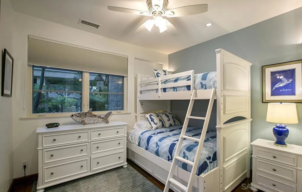 1150 Pine St Coronado, CA 92118