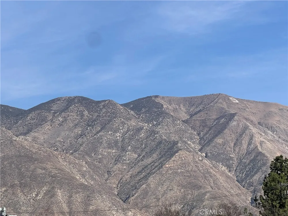 1239 Frontier Avenue San Jacinto, CA 92583