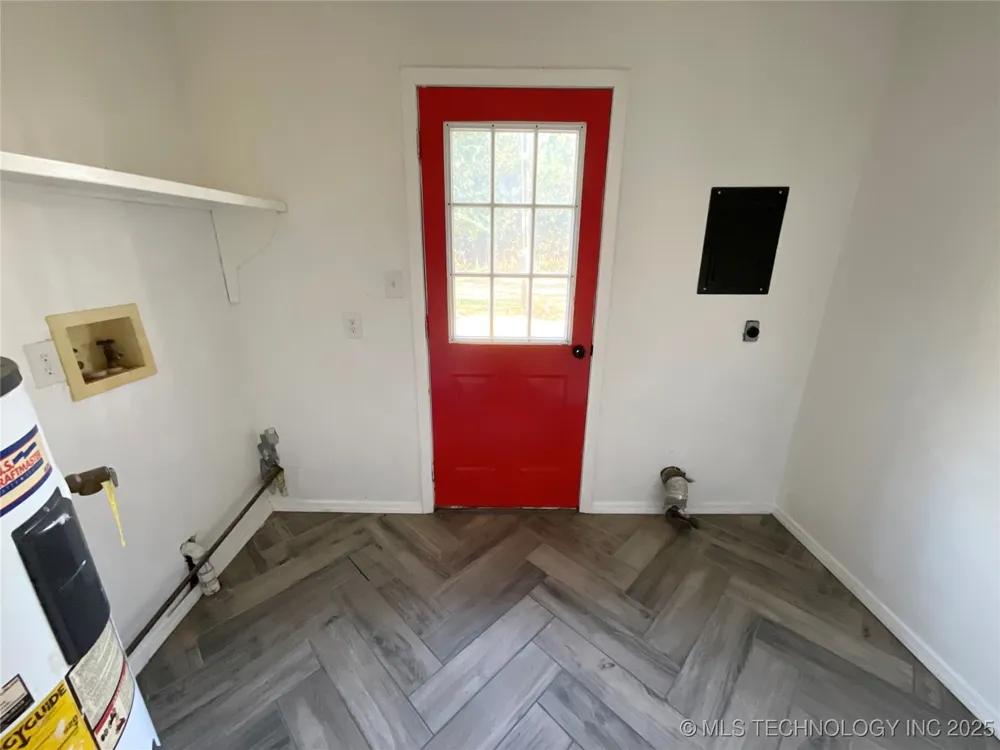 10250 E 580 Kansas, OK 74347
