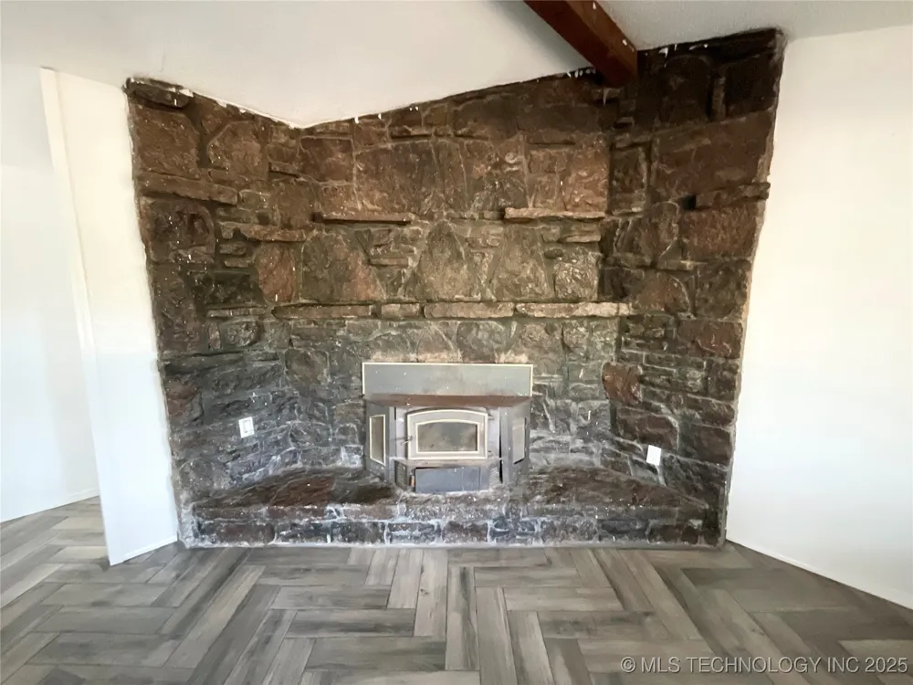 10250 E 580 Kansas, OK 74347
