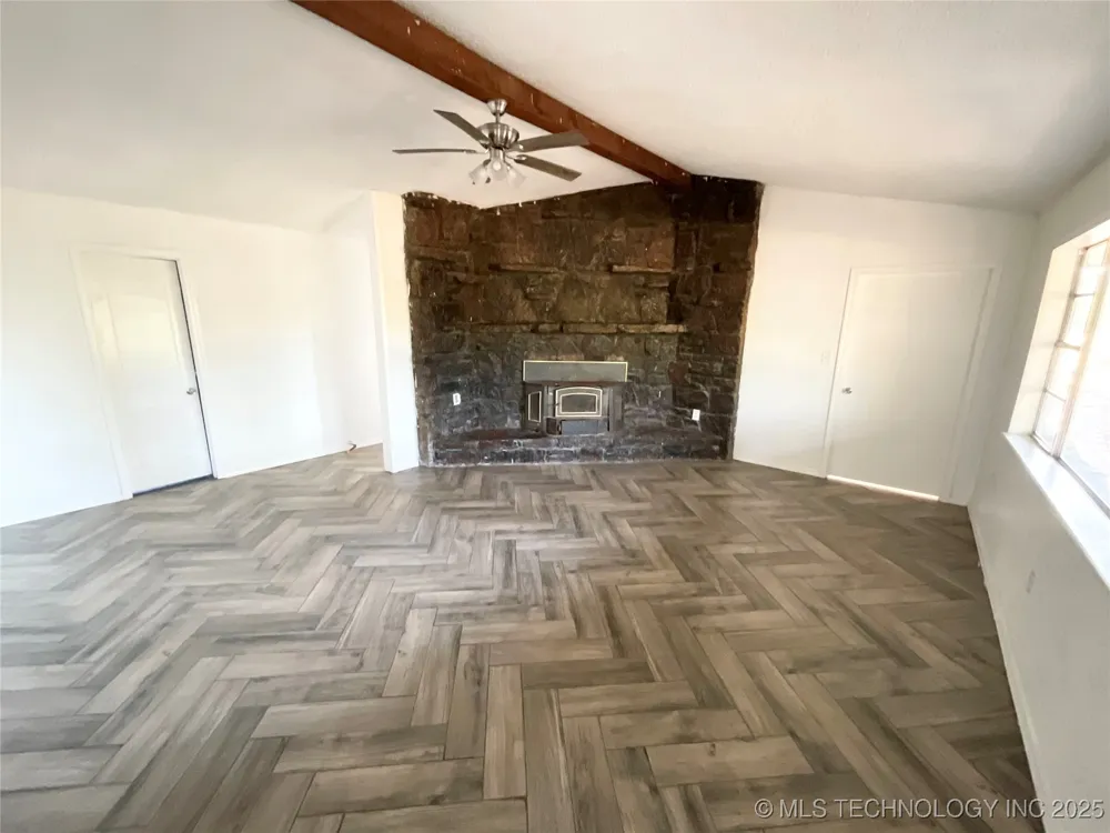 10250 E 580 Kansas, OK 74347
