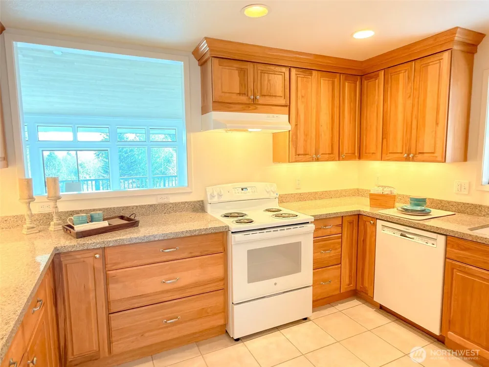 291 Pioneer Drive Port Ludlow, WA 98365