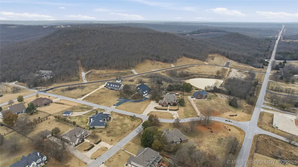 4207 S 143rd WestAvenue Sand Springs, OK 74063