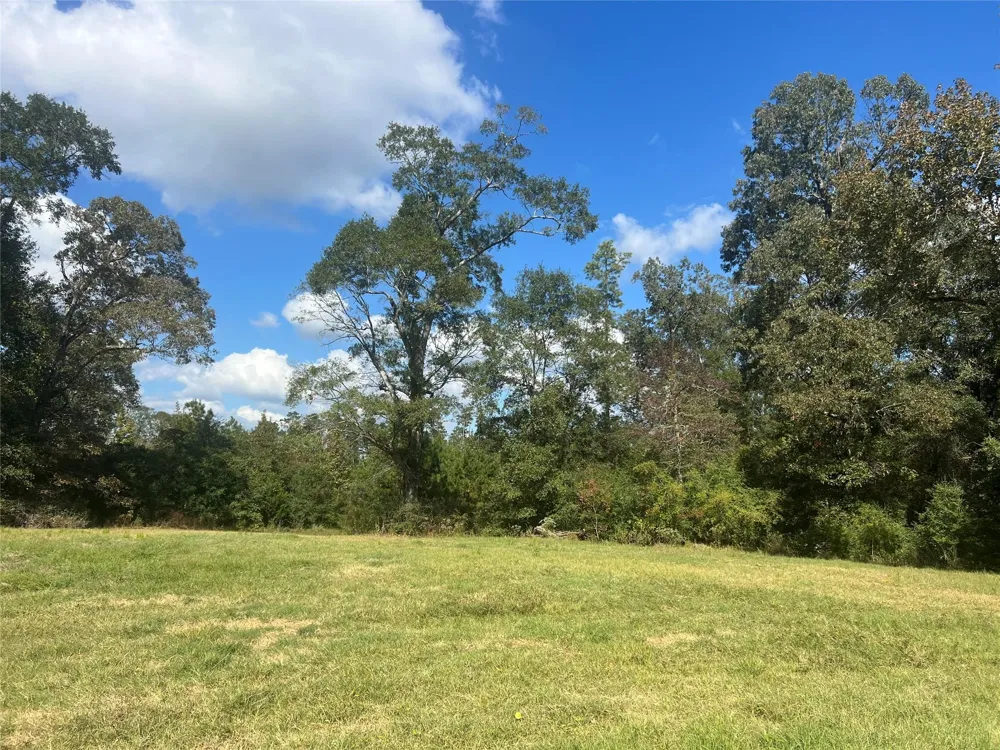 4304 Farm Market 352 Corrigan, TX 75939