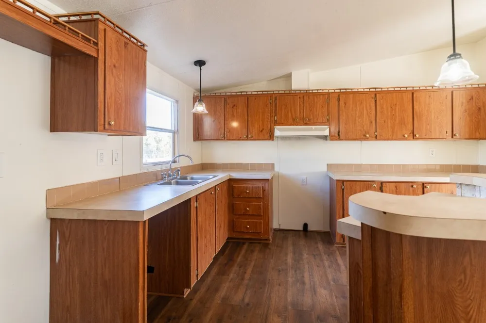 404 S Mill Street Flatonia, TX 78941