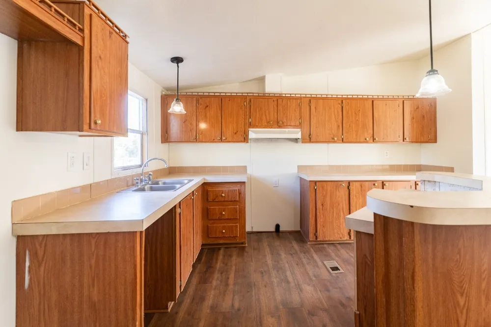 404 S Mill Street Flatonia, TX 78941