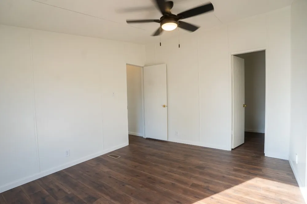 404 S Mill Street Flatonia, TX 78941