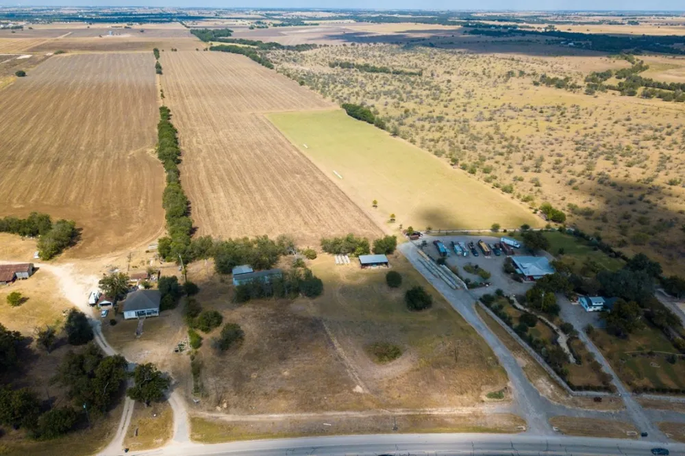 8501 Hwy 29 E Georgetown, TX 78626
