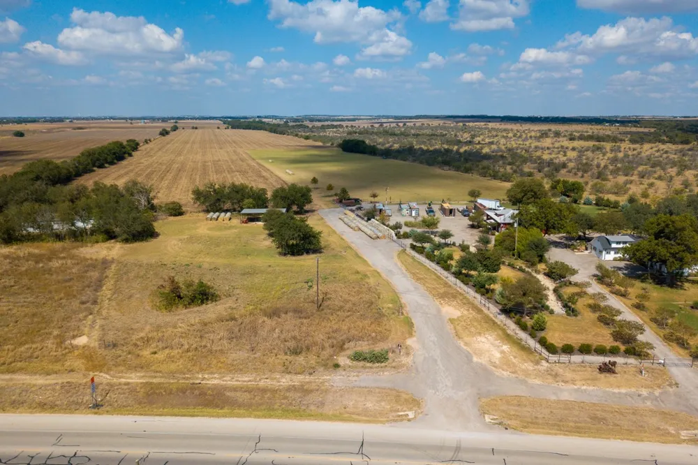 8501 Hwy 29 E Georgetown, TX 78626