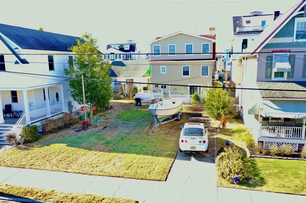 68 W 15th Street Ocean City, NJ 08226