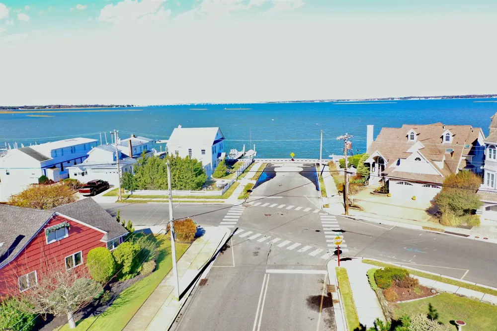 68 W 15th Street Ocean City, NJ 08226