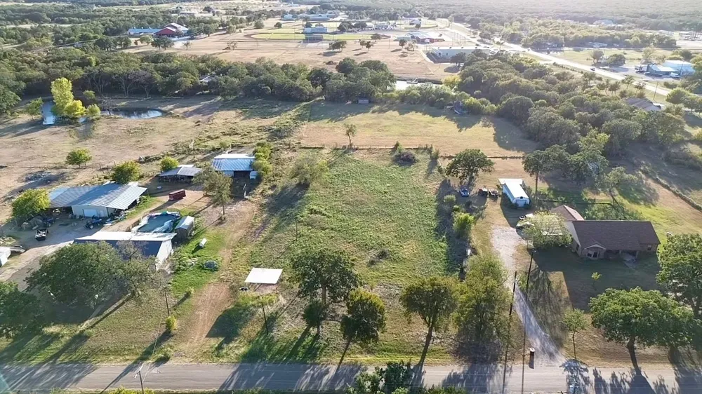 194 S 5th Street Axtell, TX 76624
