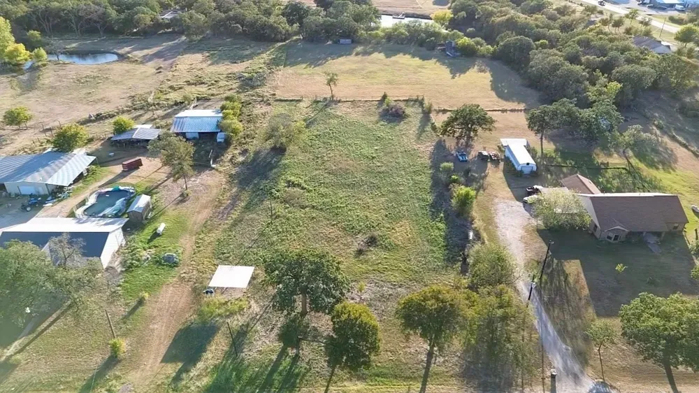 194 S 5th Street Axtell, TX 76624