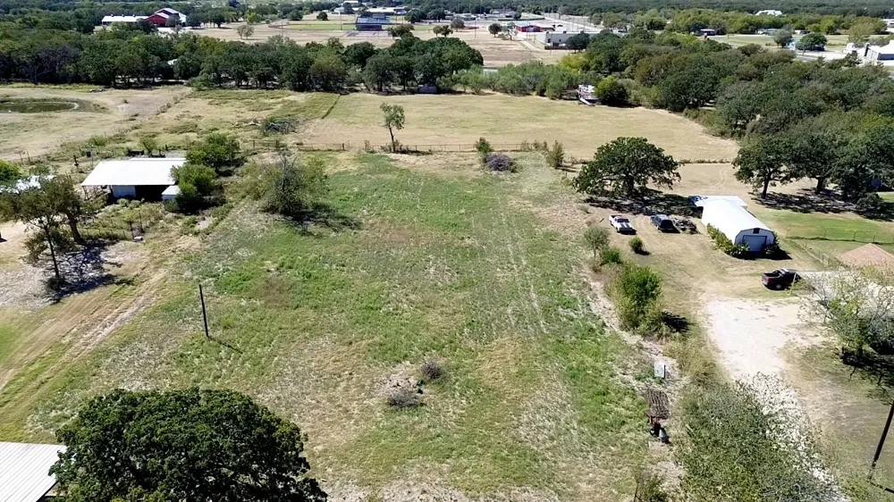 194 S 5th Street Axtell, TX 76624