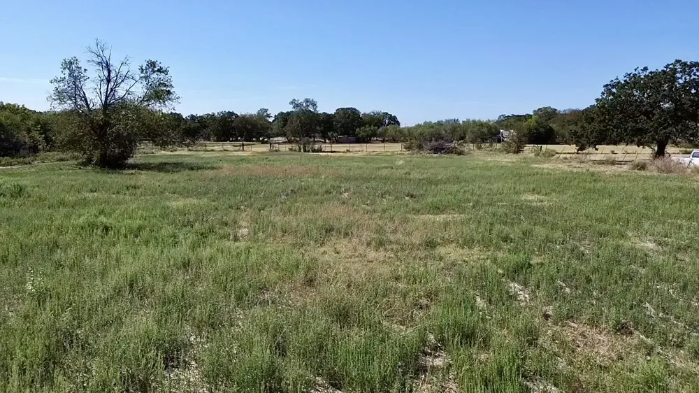 194 S 5th Street Axtell, TX 76624