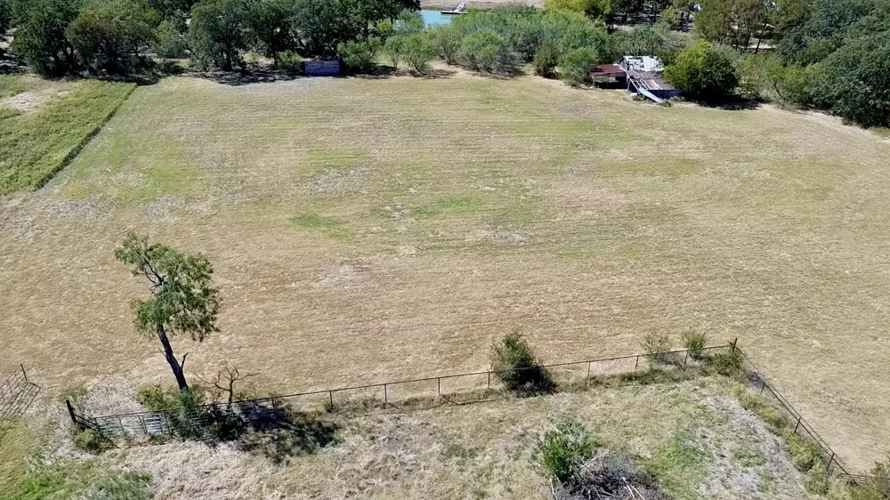 194 S 5th Street Axtell, TX 76624
