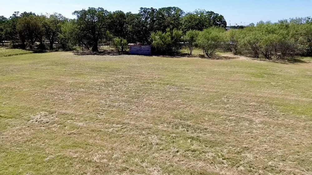 194 S 5th Street Axtell, TX 76624