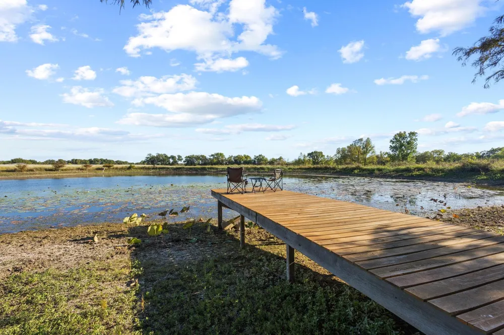300 County Road 27100 Honey Grove, TX 75446