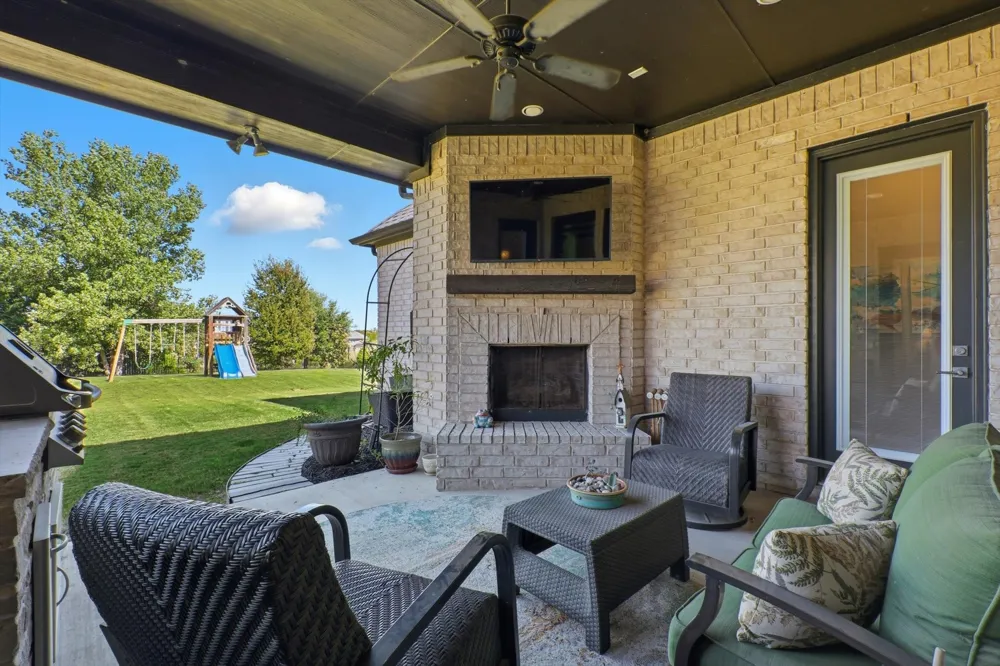 1319 Hicks Trail Lucas, TX 75002