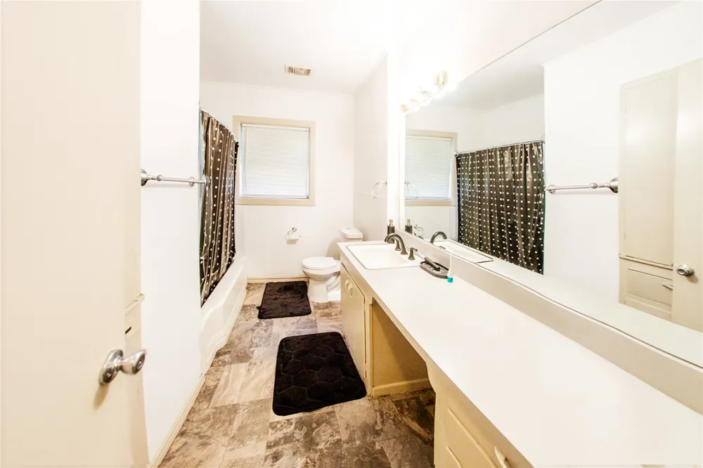630 Faucett Street Blossom, TX 75416