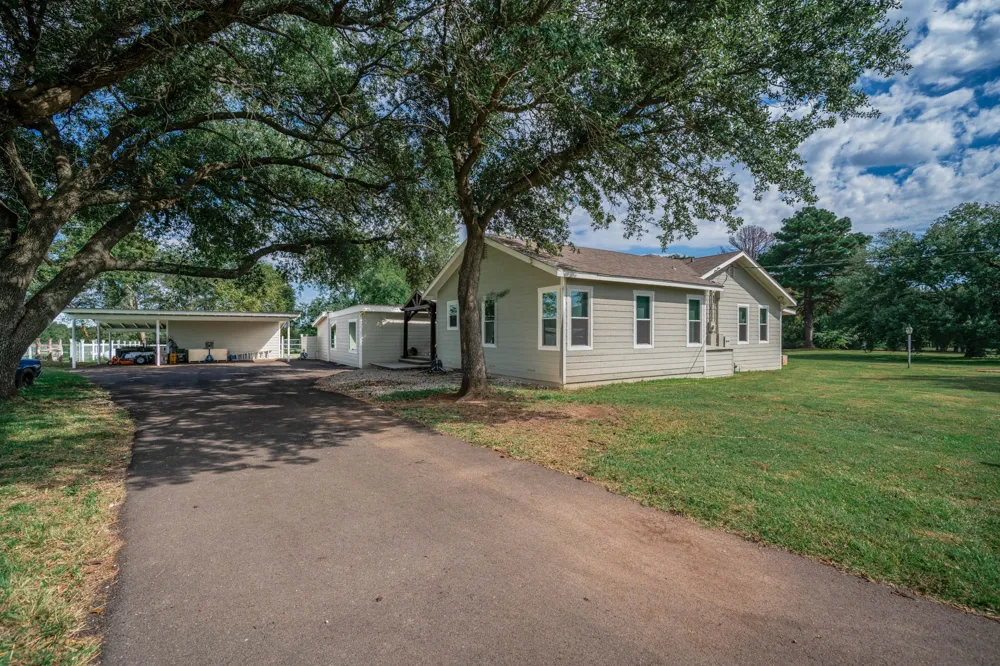 1901 Byrd Rd. Jacksonville, TX 75766