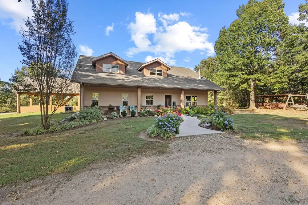 312 County Road 2100 Detroit, TX 75436