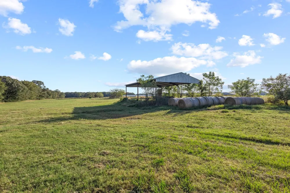 312 County Road 2100 Detroit, TX 75436