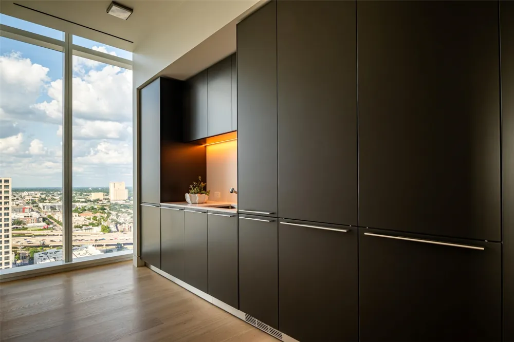 1747 Leonard Street #2201 Dallas, TX 75201