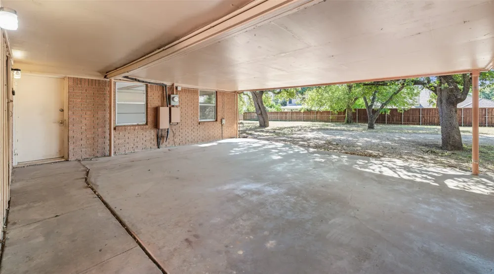 3055 Midway Road Grapevine, TX 76092