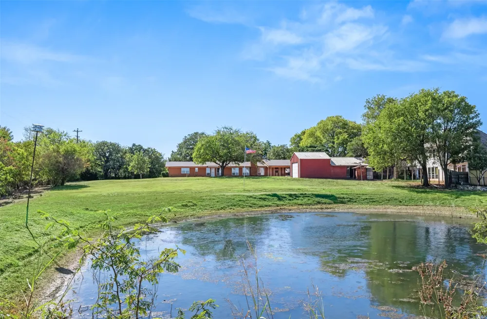 3055 Midway Road Grapevine, TX 76092