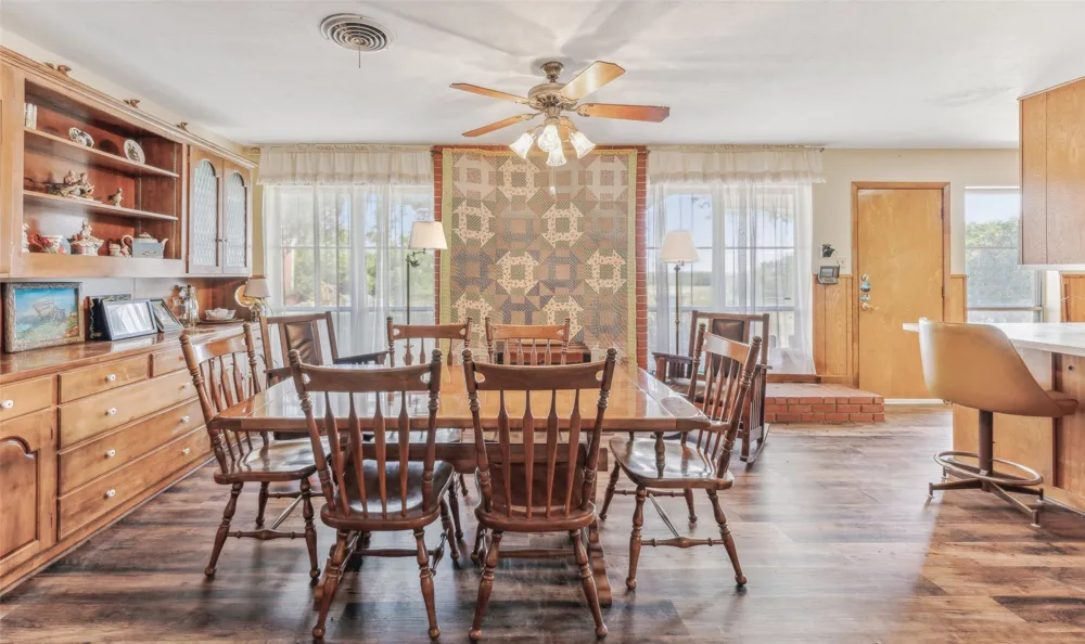 3055 Midway Road Grapevine, TX 76092