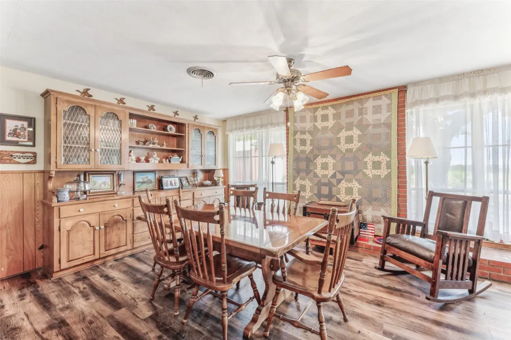 3055 Midway Road Grapevine, TX 76092