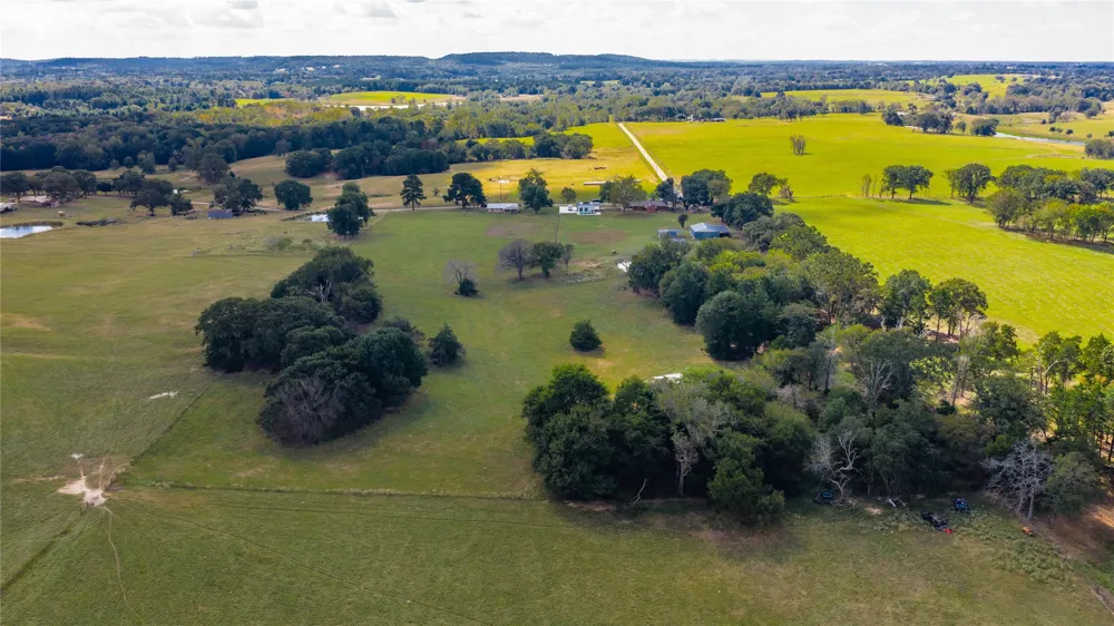 12985 County Road 4331 Larue, TX 75770