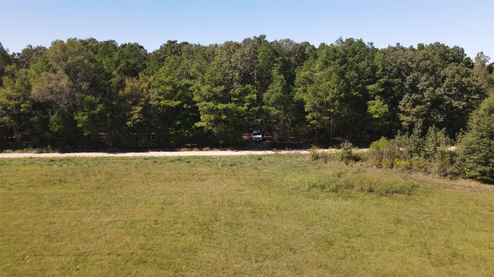 75 County Road 2115 Bagwell, TX 75412