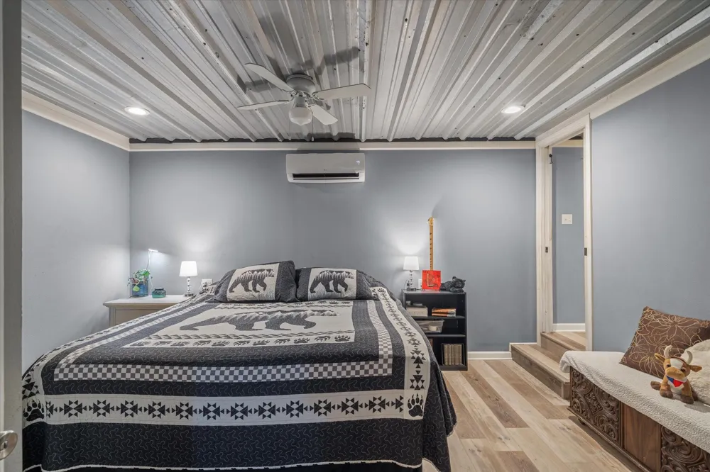 503 S Houston Street Edgewood, TX 75117