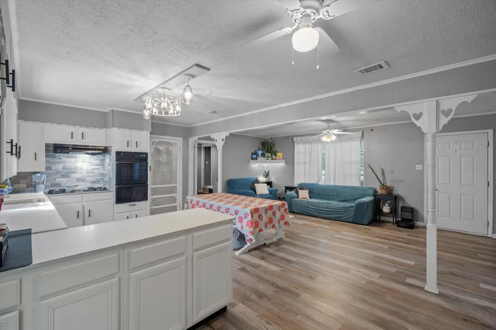 503 S Houston Street Edgewood, TX 75117