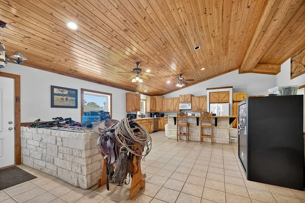 10769 County Road 3519 Murchison, TX 75778