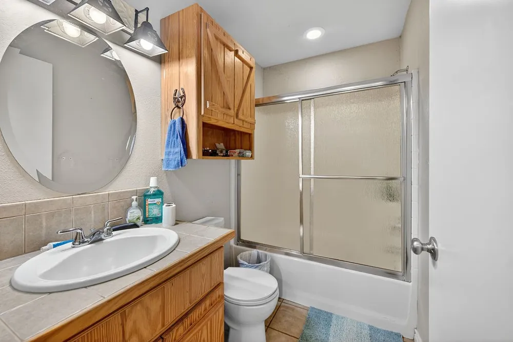 10769 County Road 3519 Murchison, TX 75778
