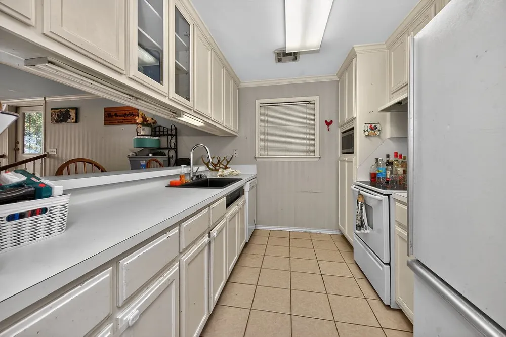 10769 County Road 3519 Murchison, TX 75778
