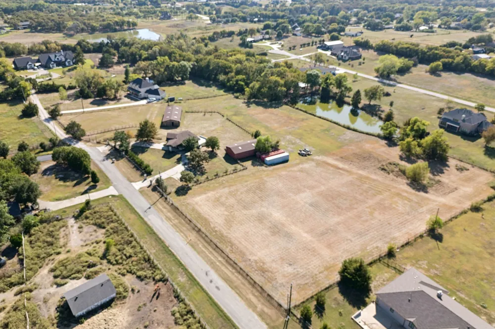 600 Long Lot 11 Road Lucas, TX 75002