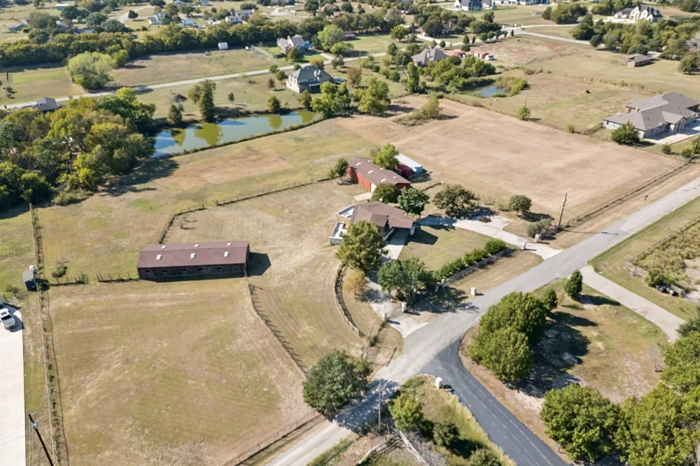600 Long Lot 11 Road Lucas, TX 75002
